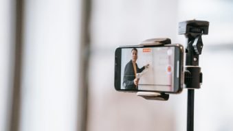 Present Tense Simple-beginners (Prezentul simplu-începători)